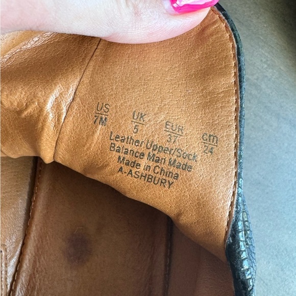 Franco Sarto Black Leather Ashbury Heeled Booties -‎ Ladies Size 7 - EUC - Picture 6 of 8